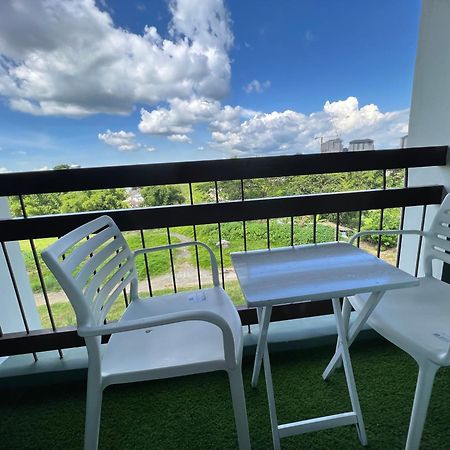 Cozyvilla At Pine Suites Tagaytay 2Br Or Studio With Free Parking Tagaytay City Exterior foto