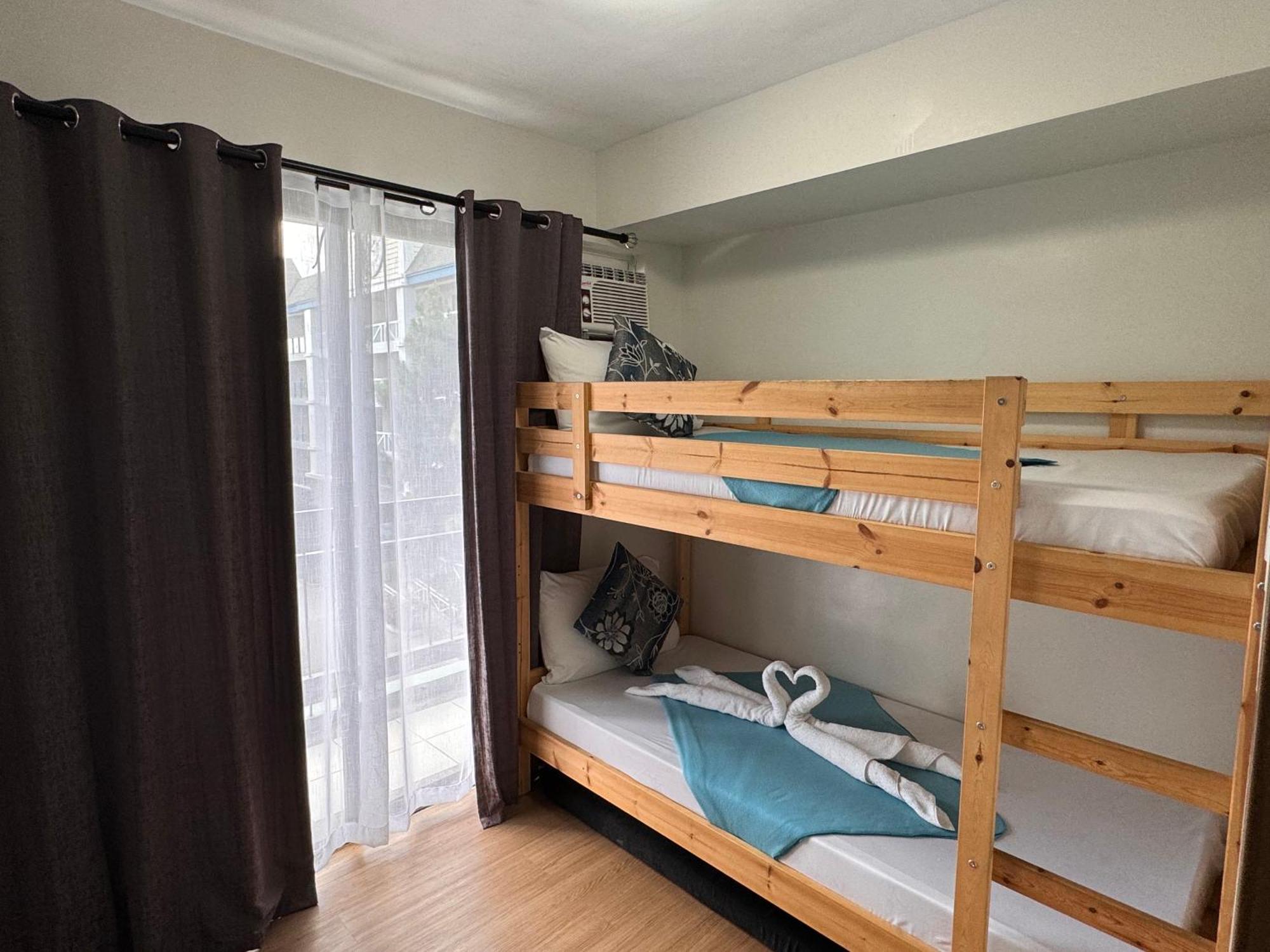 Cozyvilla At Pine Suites Tagaytay 2Br Or Studio With Free Parking 2Br In Basement Parking And Studio In Offsite Parking Tagaytay City Exterior foto